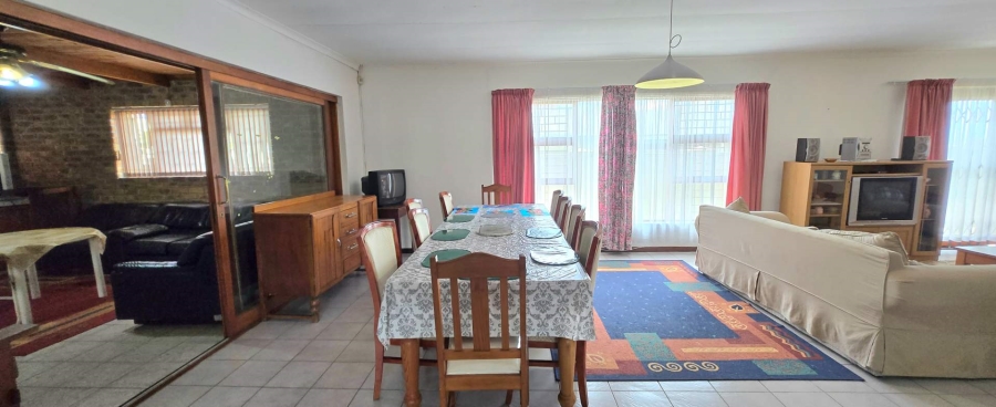 3 Bedroom Property for Sale in Franskraal Western Cape